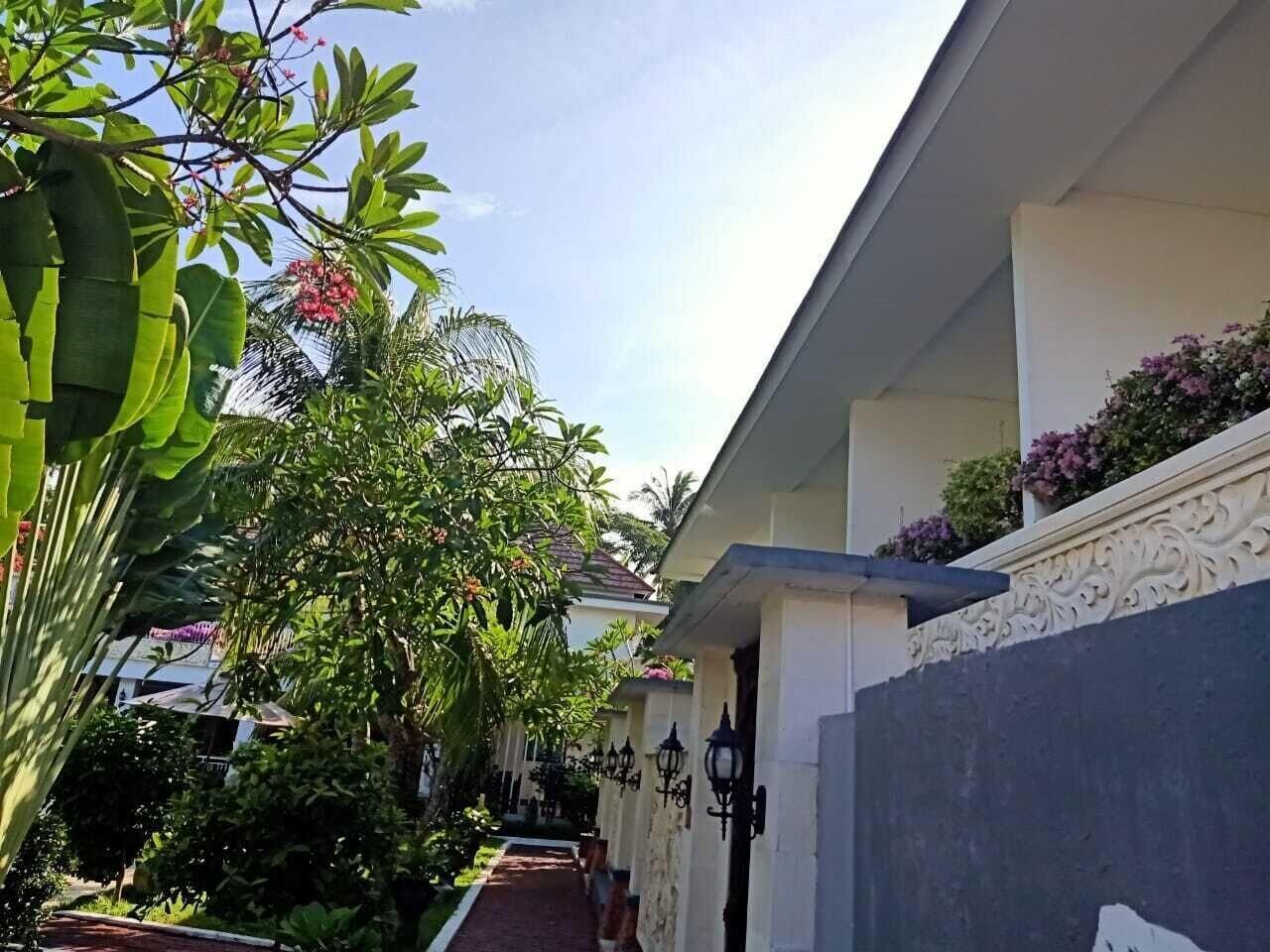 Puri Saron Senggigi Hotel Eksteriør billede