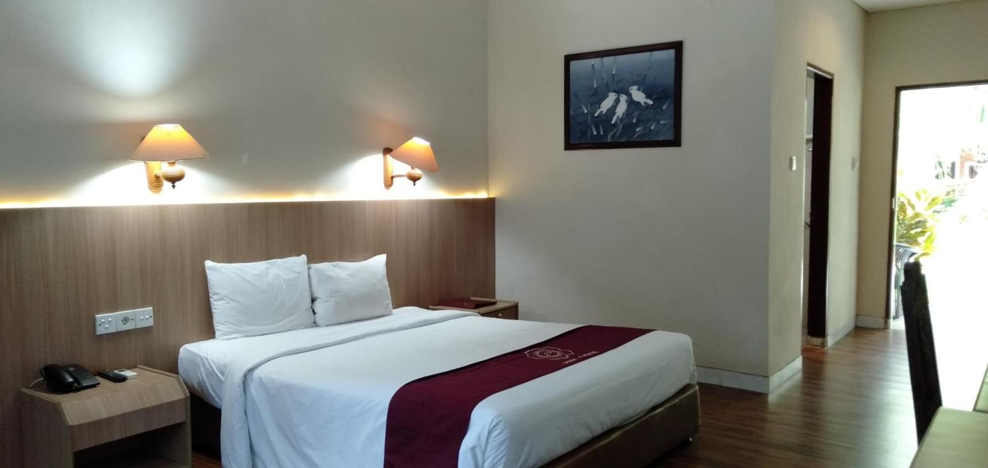 Puri Saron Senggigi Hotel Eksteriør billede
